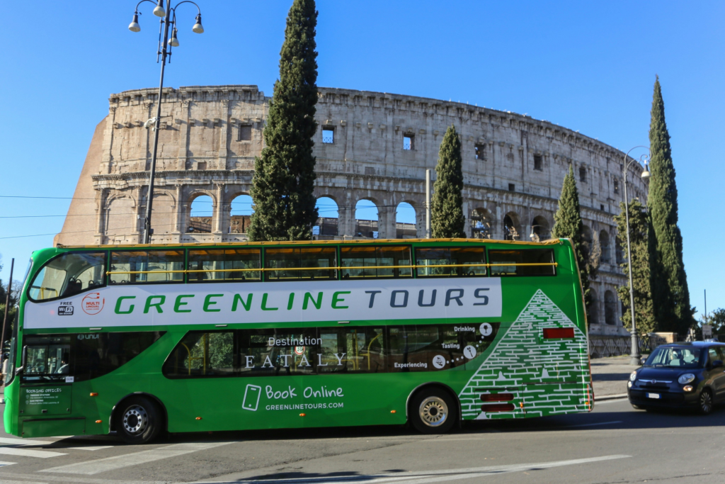 HOP ON - HOP OFF : Panoramic open bus tour in rome